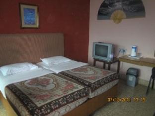 Hotel Ajaya Varanasi Ngoại thất bức ảnh